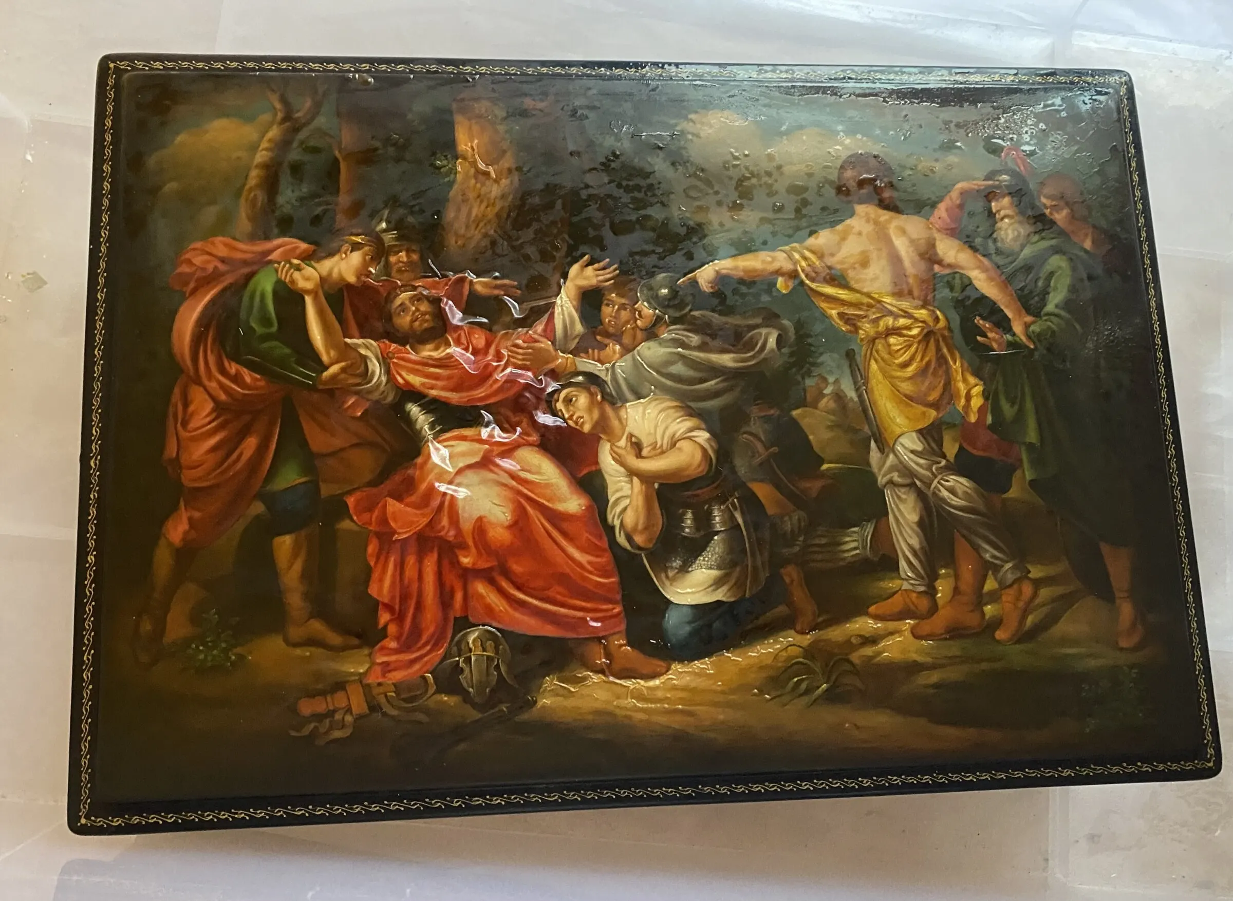 Blistering of the lacquer coating. General view.